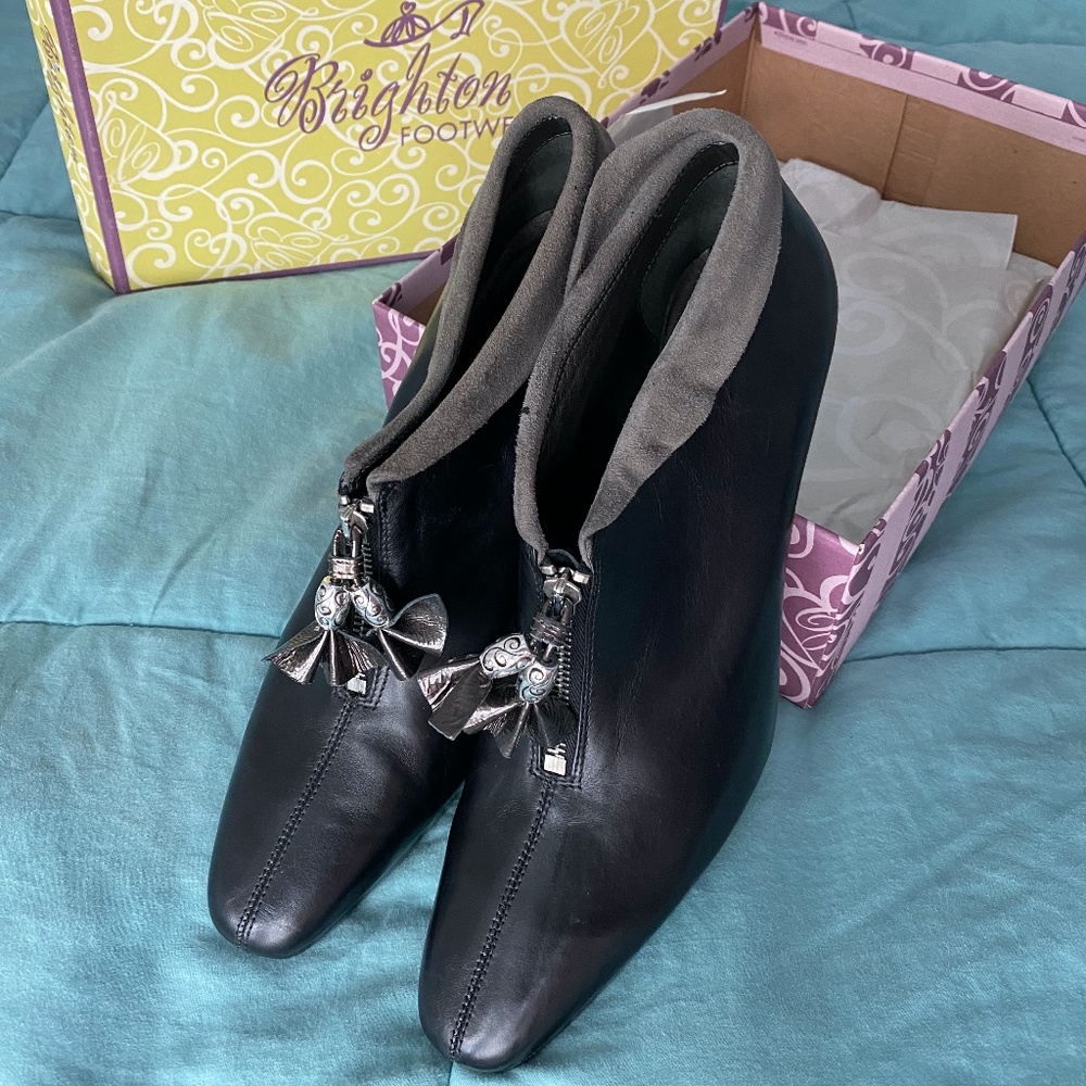 Like New Brighton Black Embellished Bootie Sz 9.5